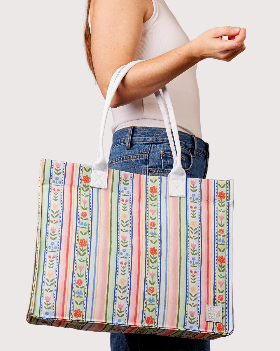 Buttercup - Ultimate Tote Bag