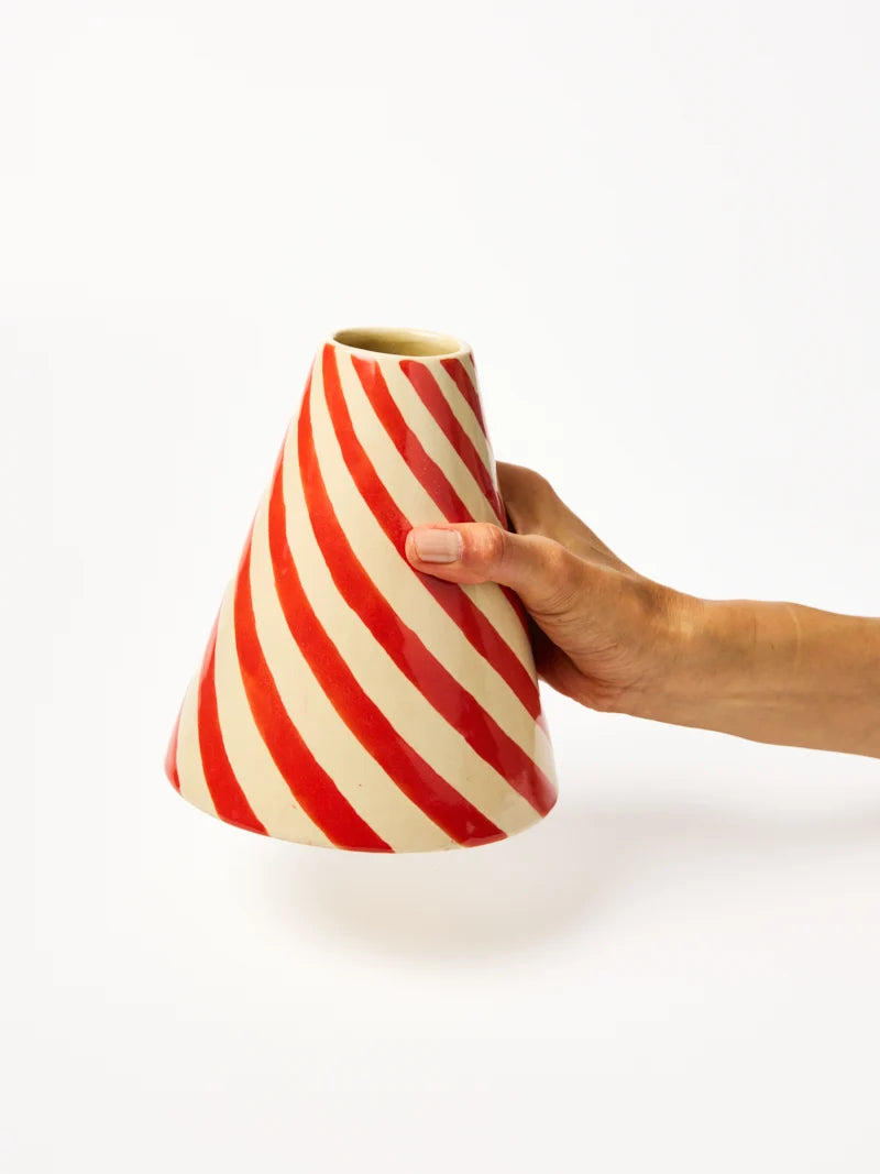 Jester Vase - Raspberry Swirl