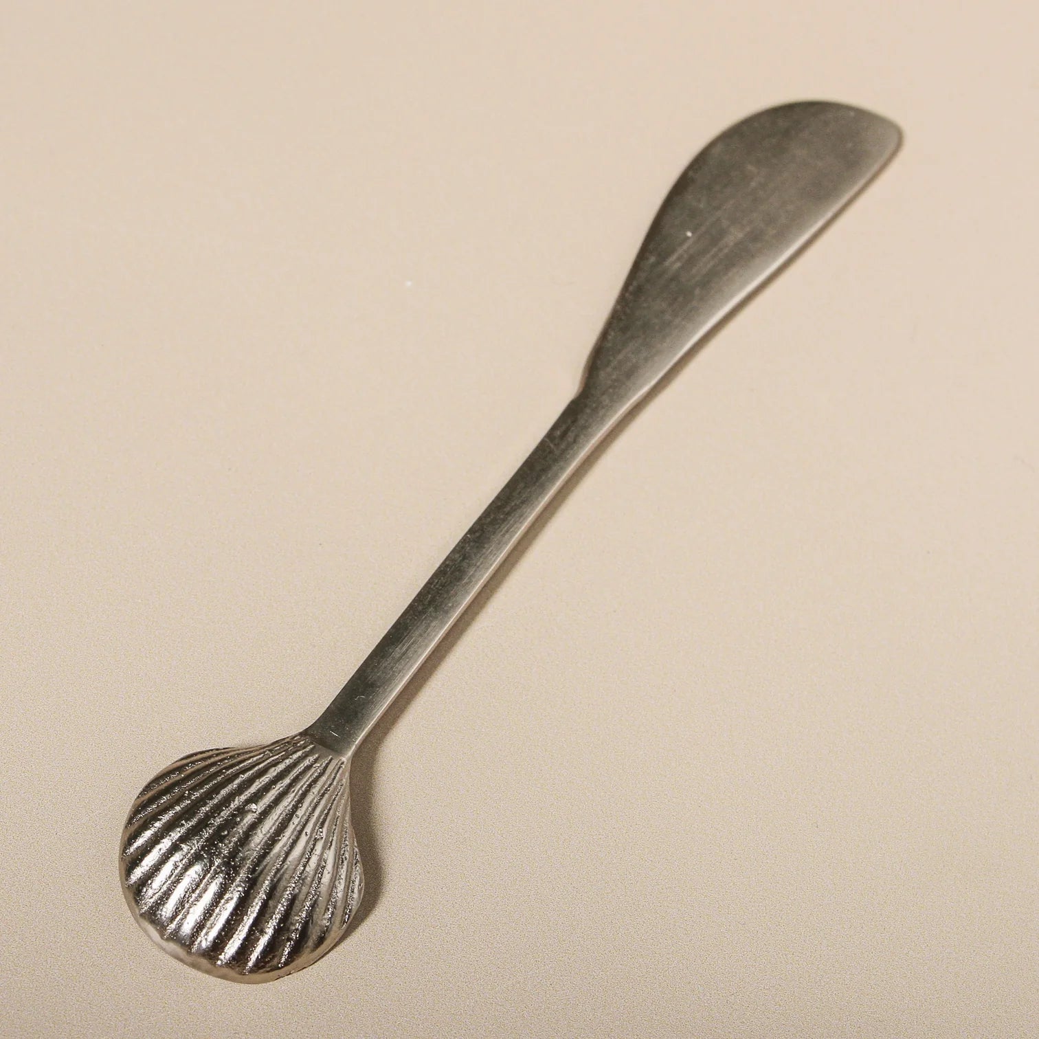 Nautilus Spread Knife