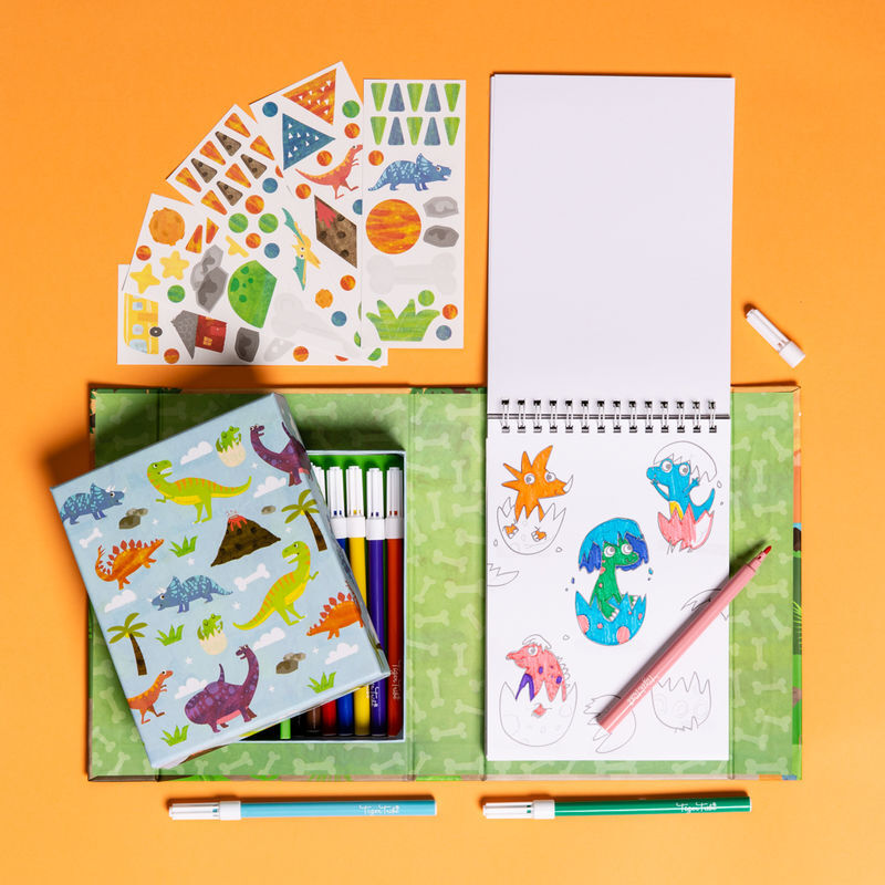 Colouring Set - Dinosaurs