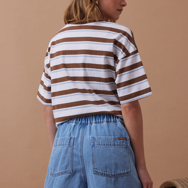 Darcy Relaxed Everyday Short - Mid Blue Wash