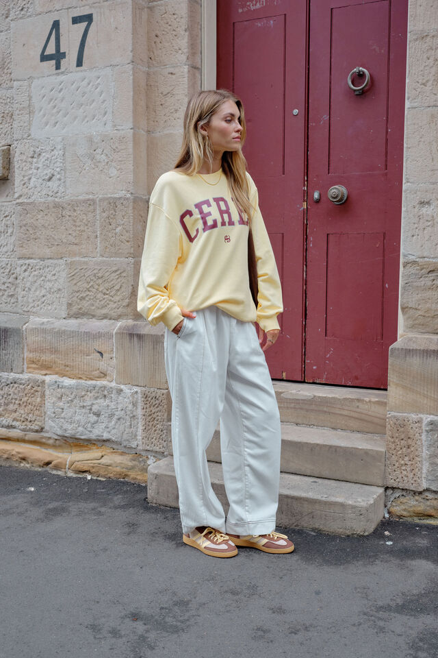 Isla Oversize Butter Washed Heritage Logo