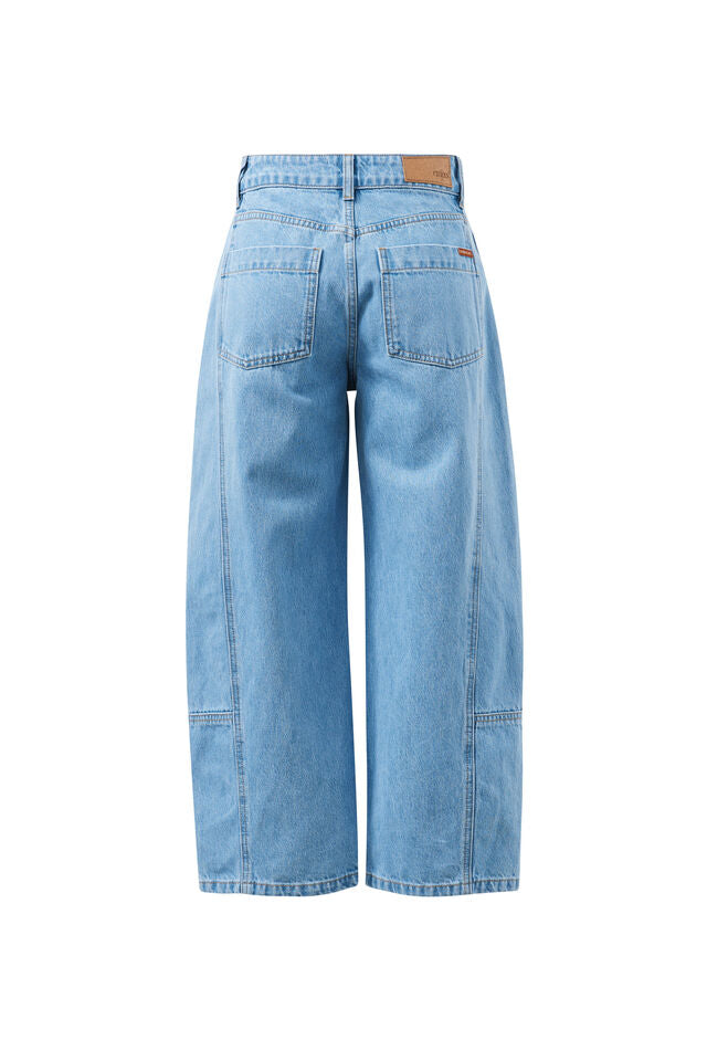 Demi Barrel Jean - Vintage Blue