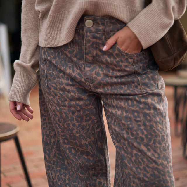 Harper Barrel Jean - Leopard