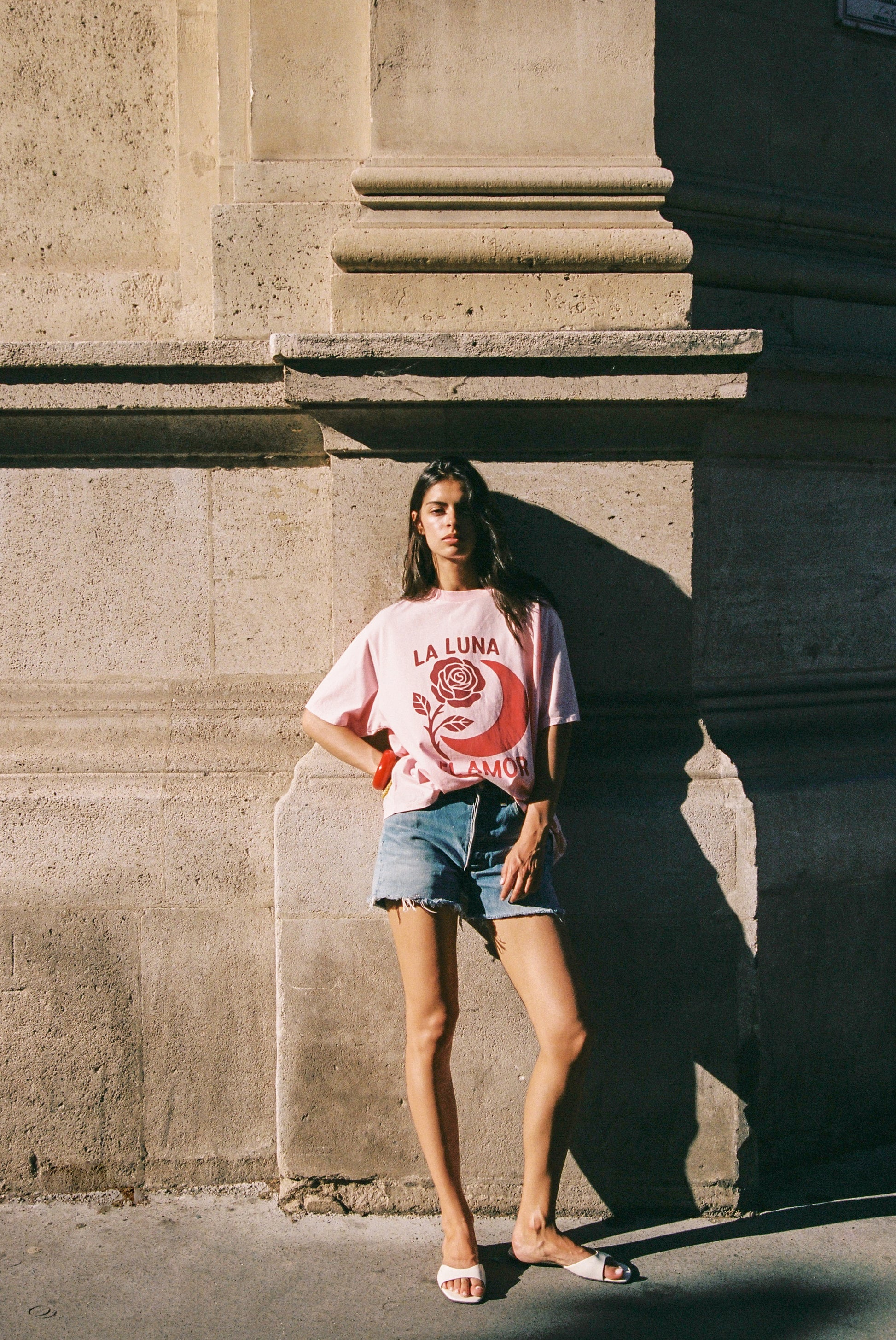 Moon Rise Boyfriend Tee - Pink