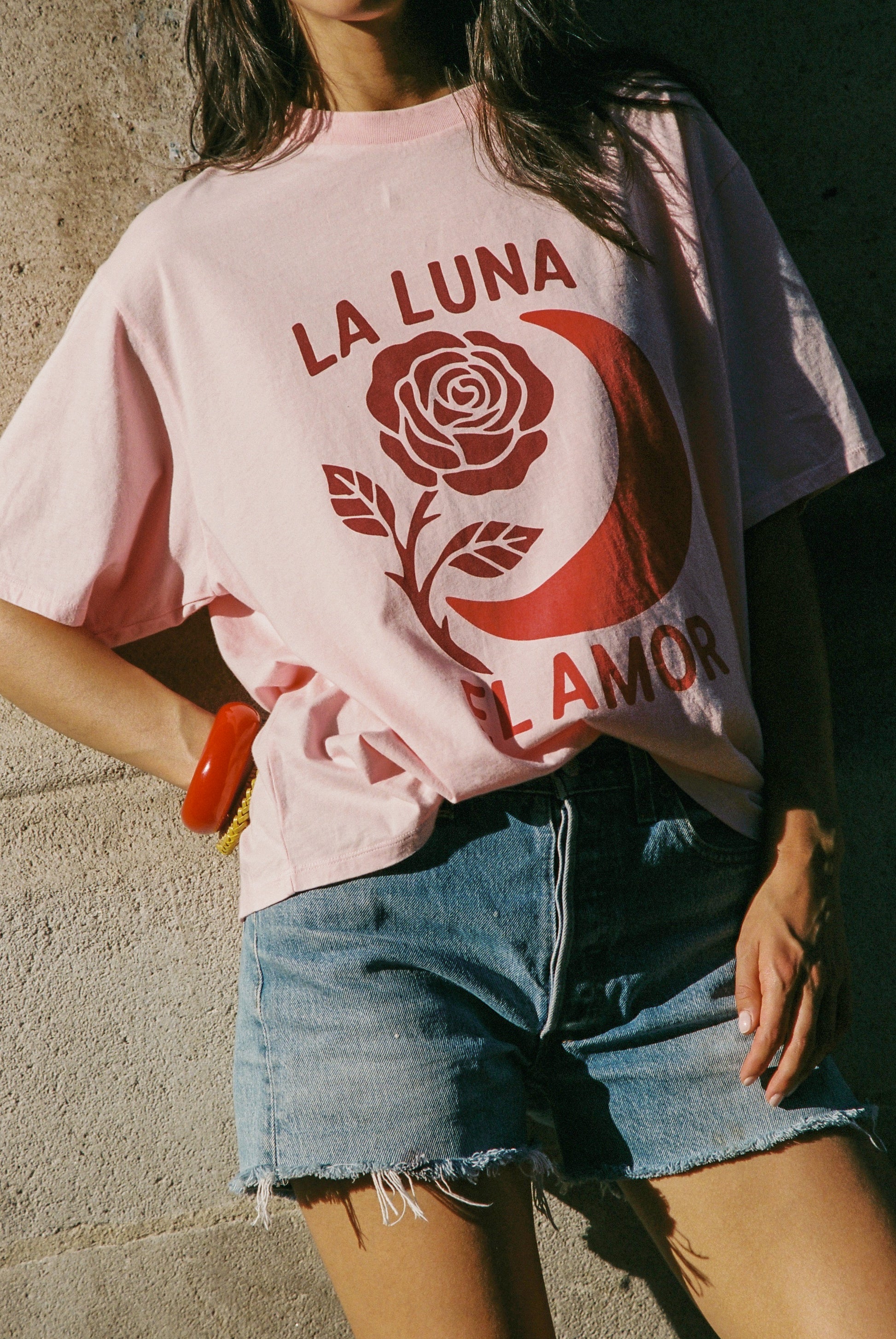 Moon Rise Boyfriend Tee - Pink