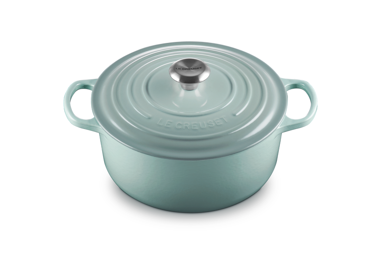 Le Creuset Signature Cast Iron Round Casserole 26cm Sea Salt