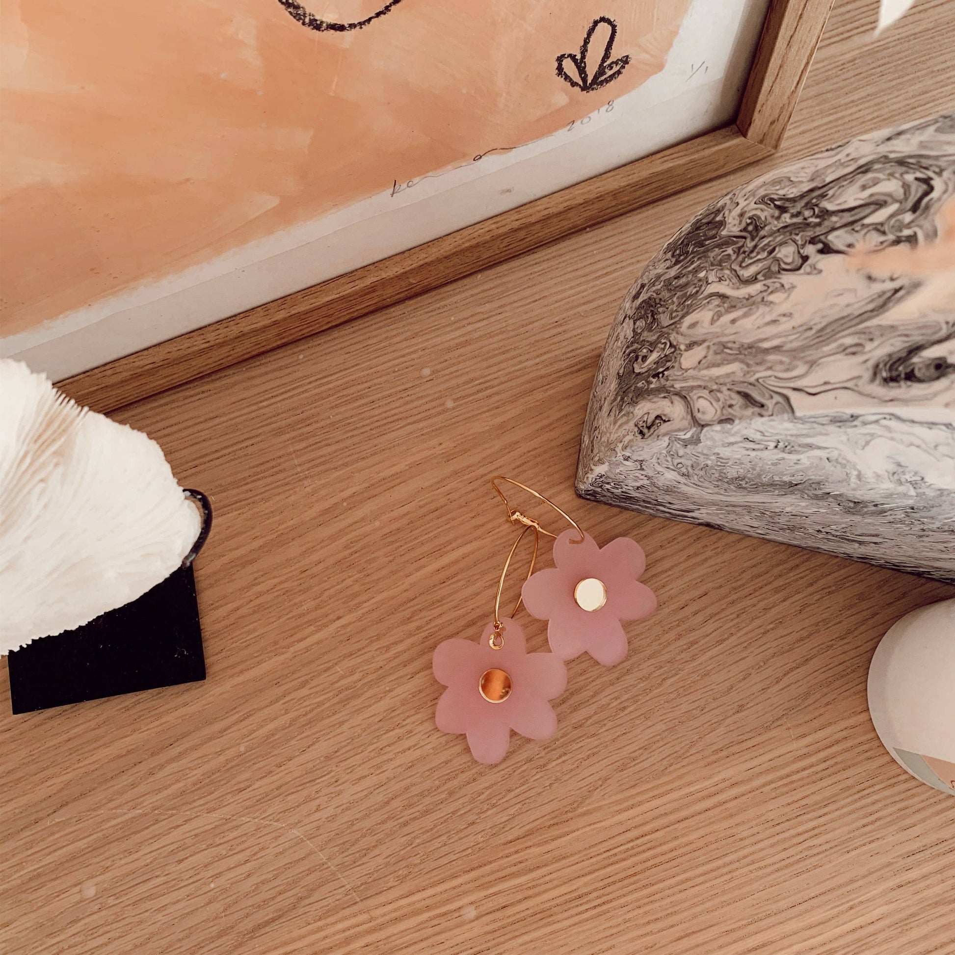 Flower power earrings