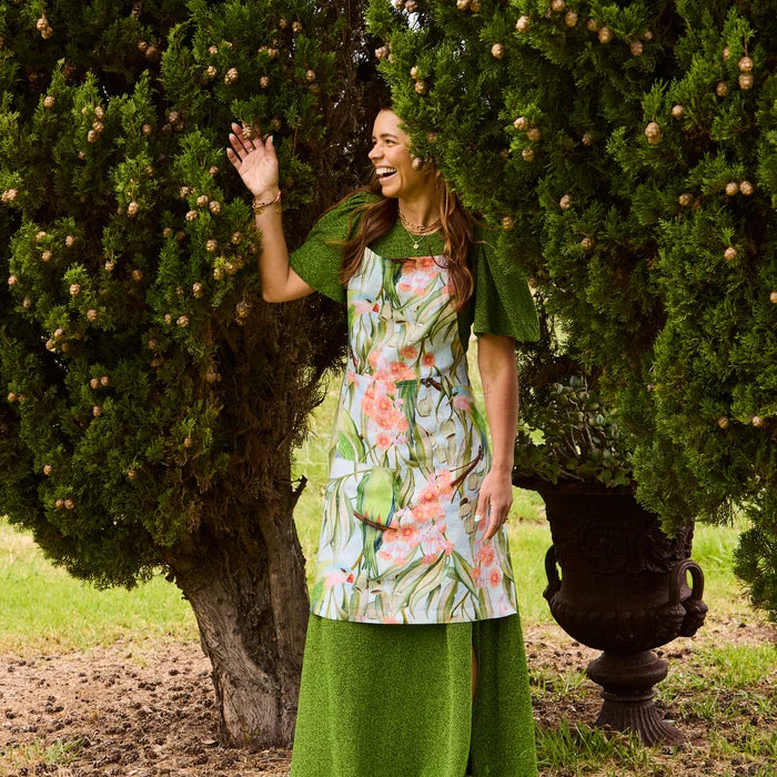 Bush Waltz Apron