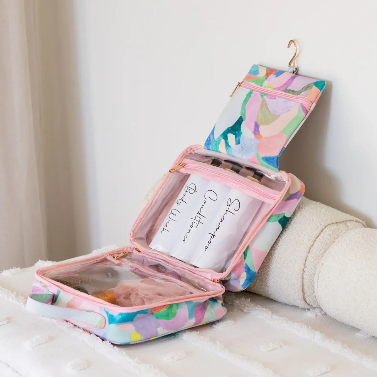 Hanging Toiletry Bag - Romy