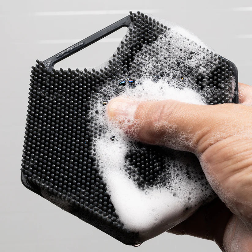 The Body Scrubber 2.0 - Charcoal