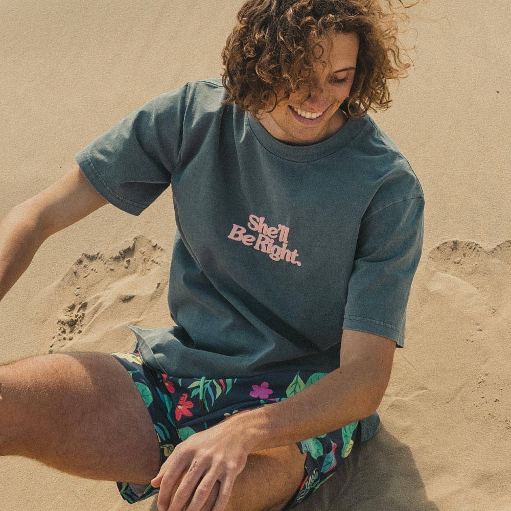 She'll Be Right Slang Tee in Charcoal