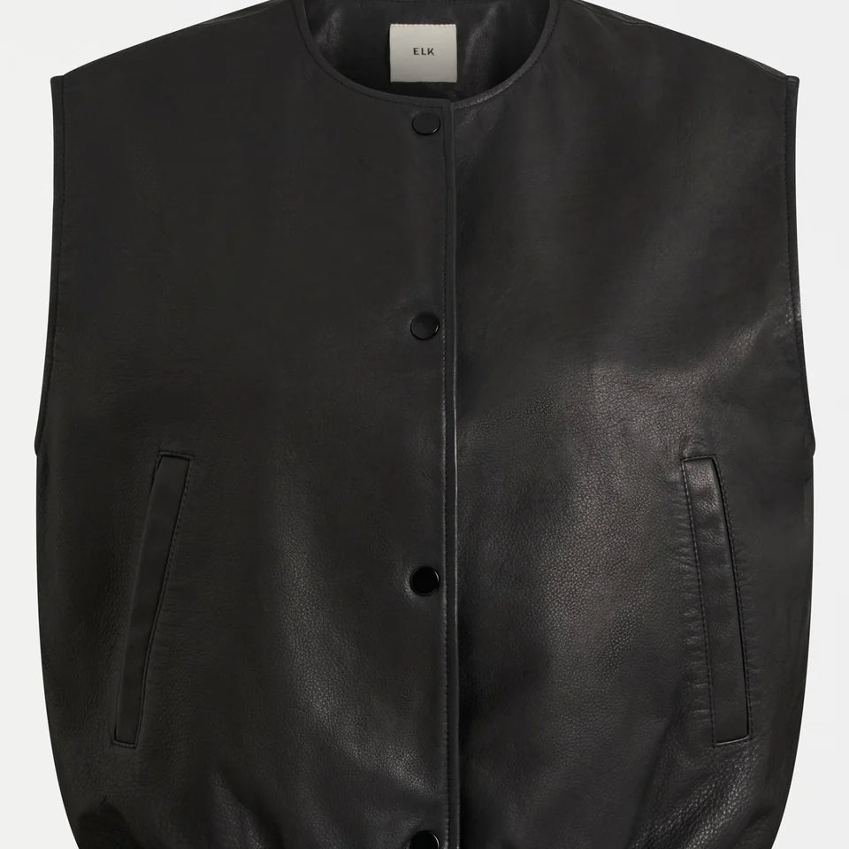 Striind Vest - Black Leather