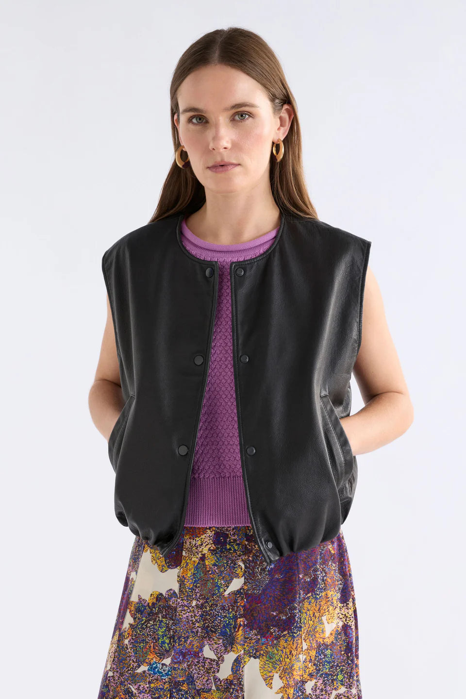 Striind Vest - Black Leather