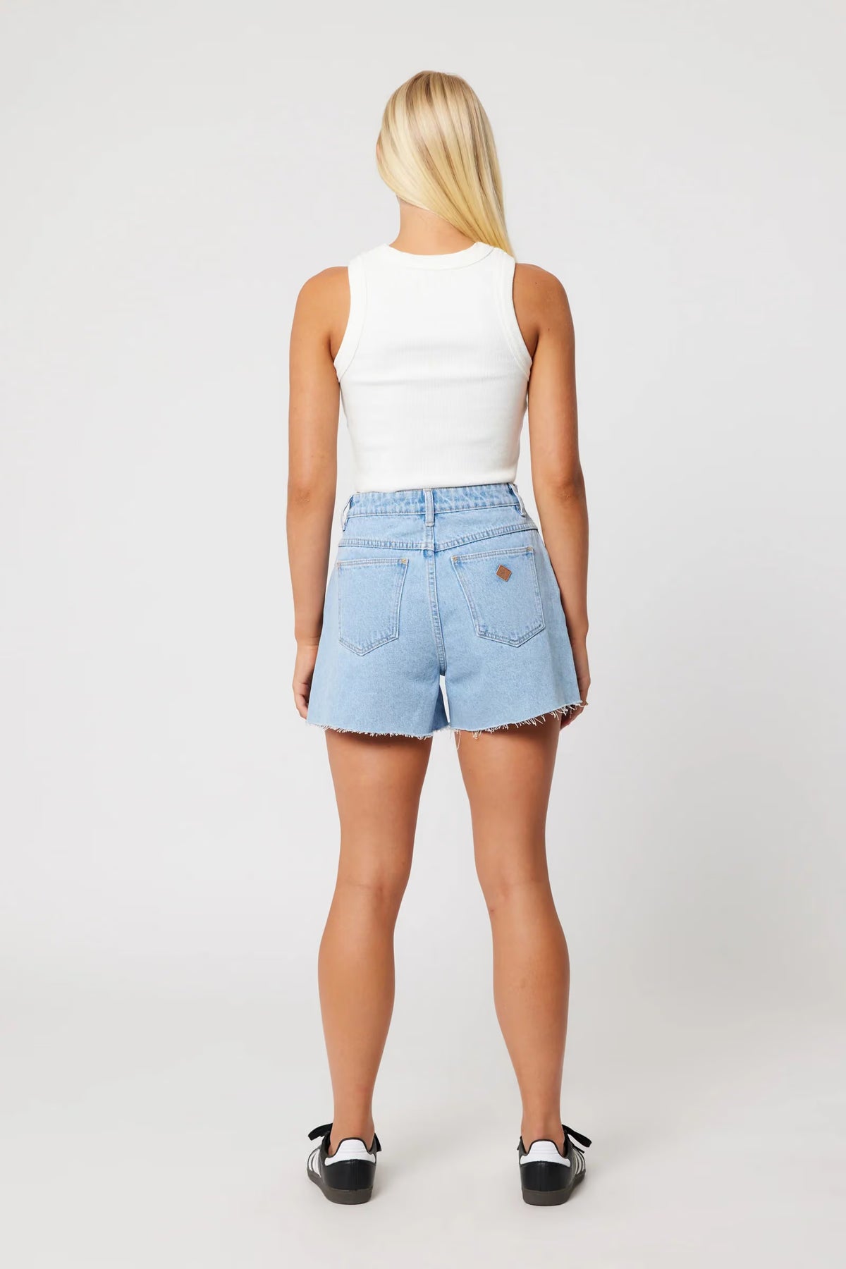 Venice Short Kendall - Light Vintage Blue