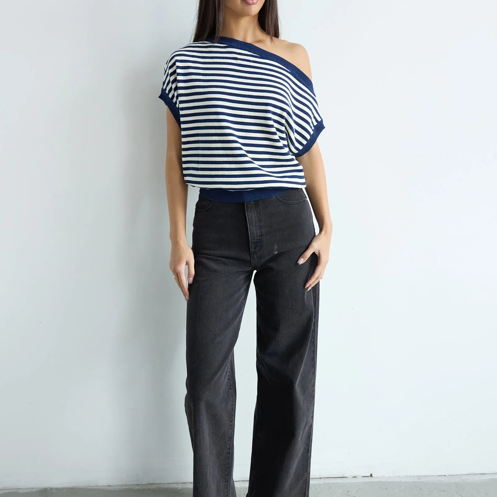 94 Wide Sophie Jeans - Washed Black