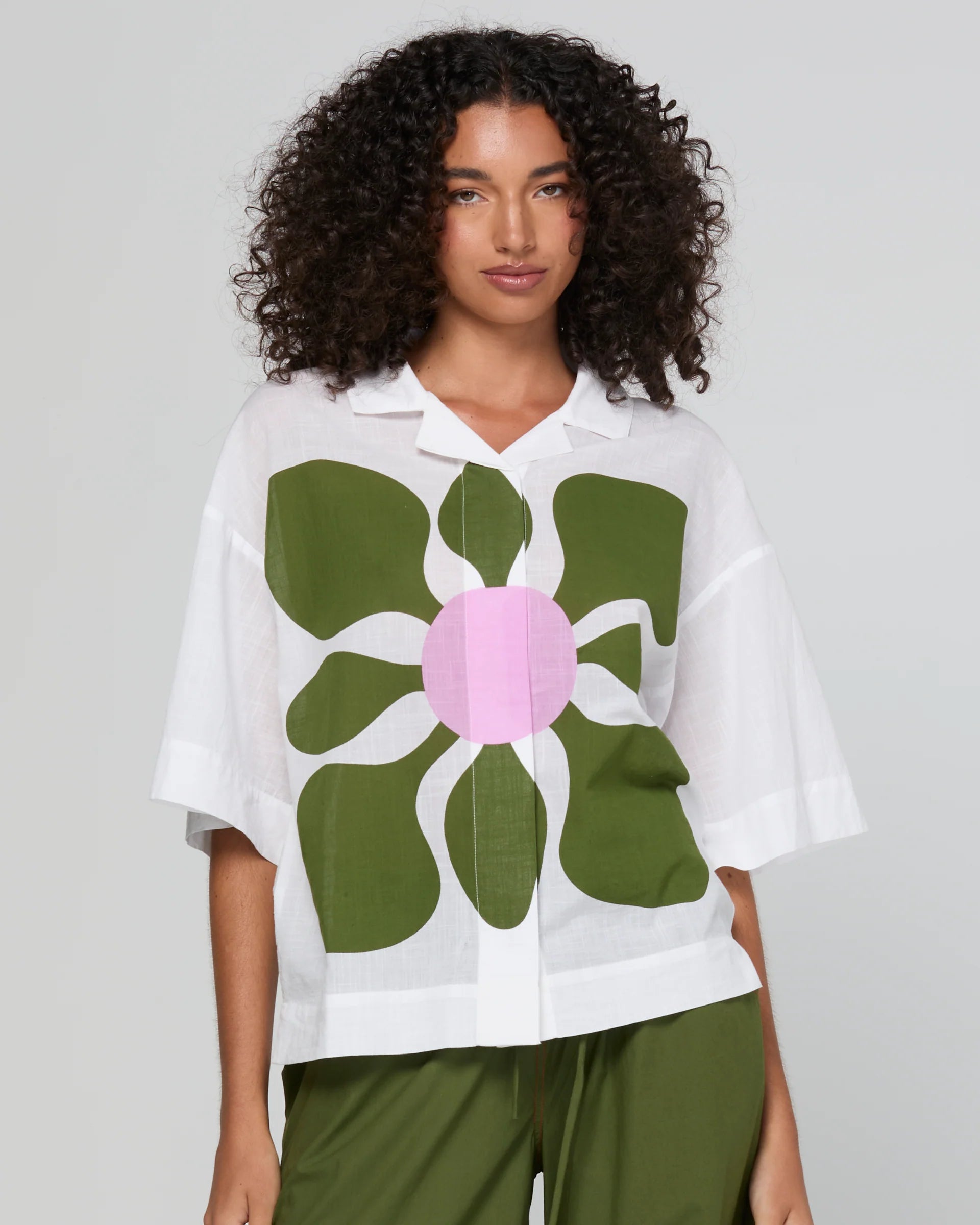 Dahlia Shirt - Cosmos