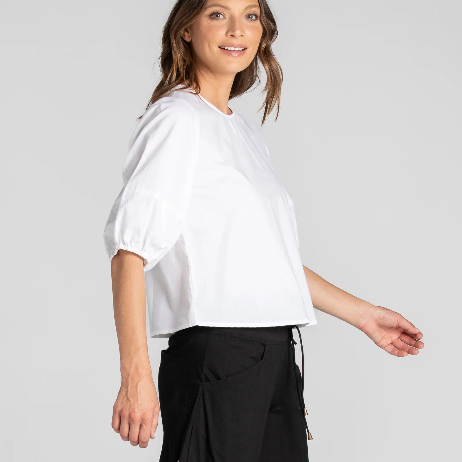 Ava Top Basic - White