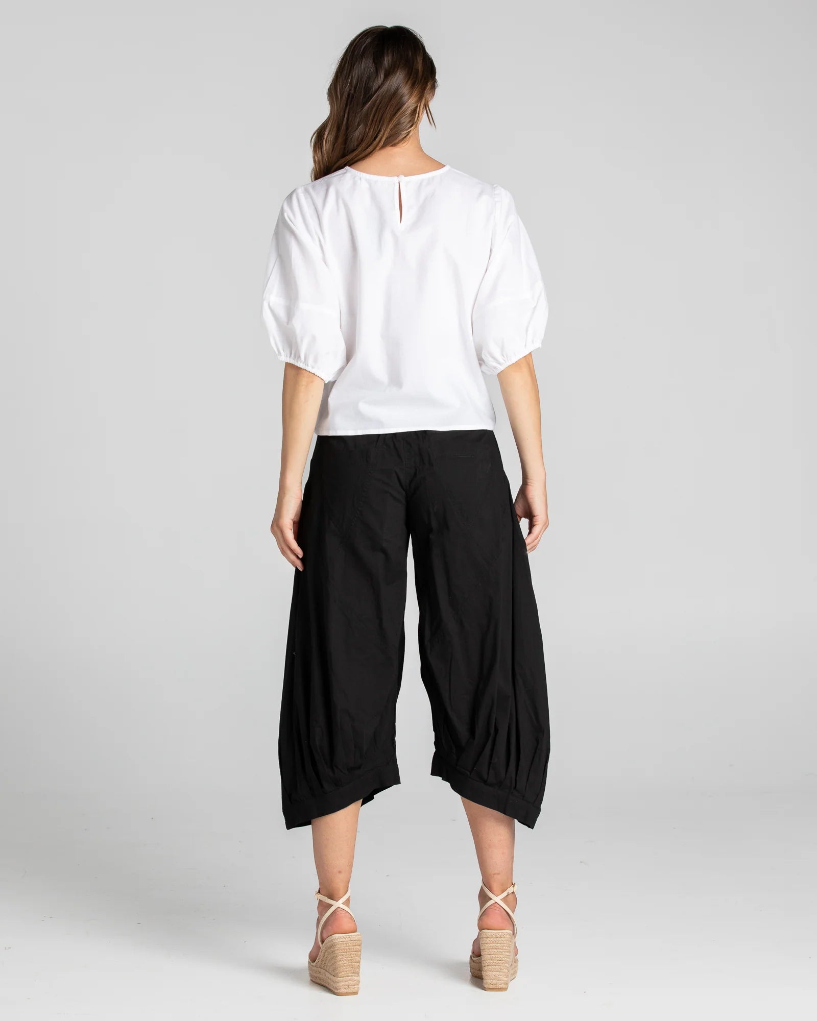 Ava Top Basic - White