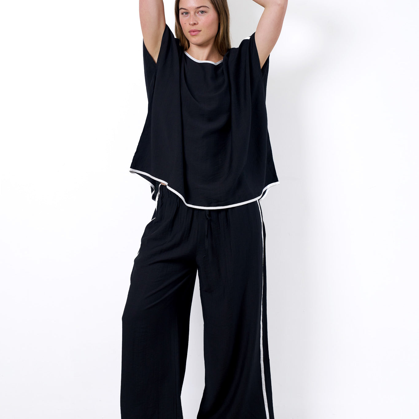 Troy Top - Black - One Size