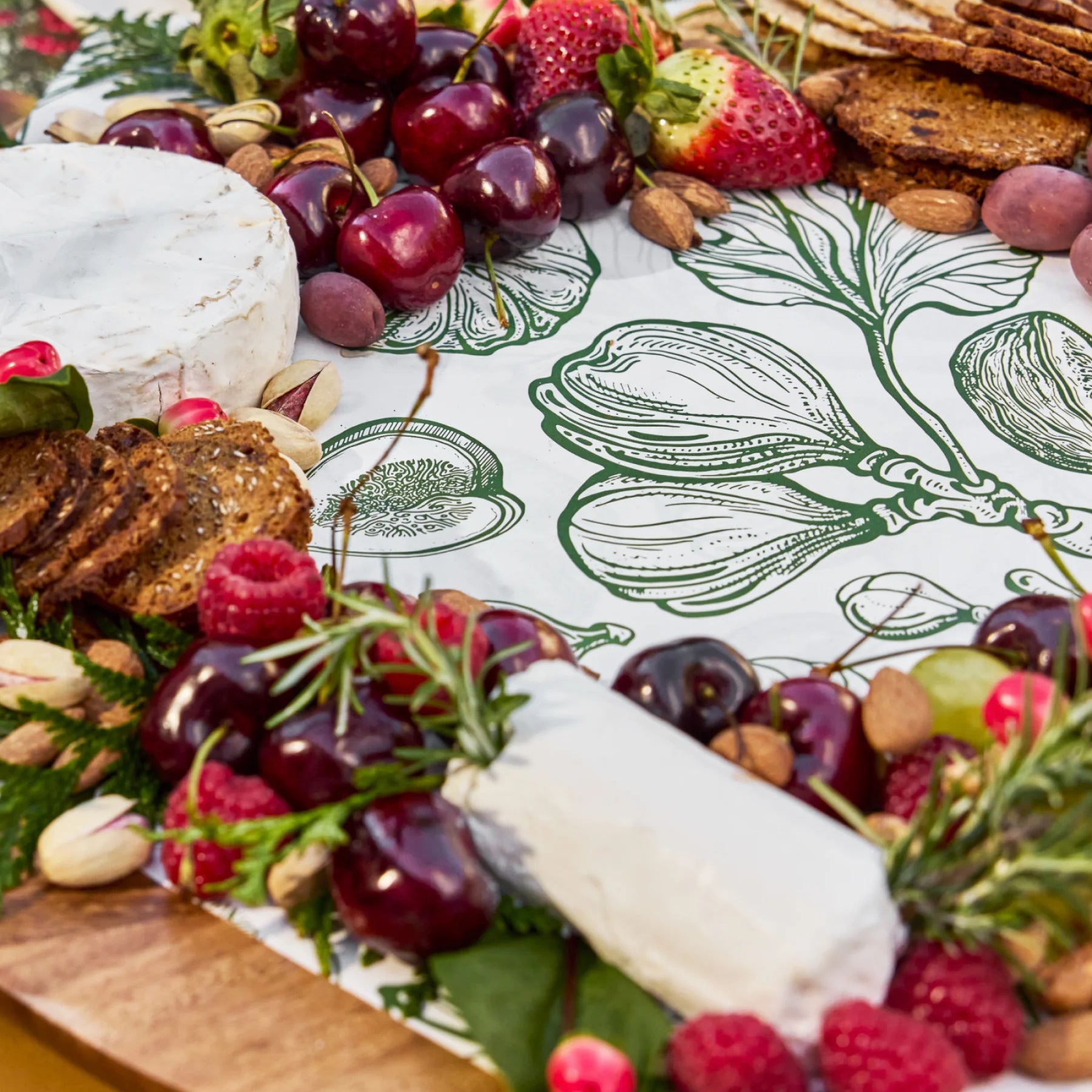CIRCA -  Greaseproof Paper - Christmas