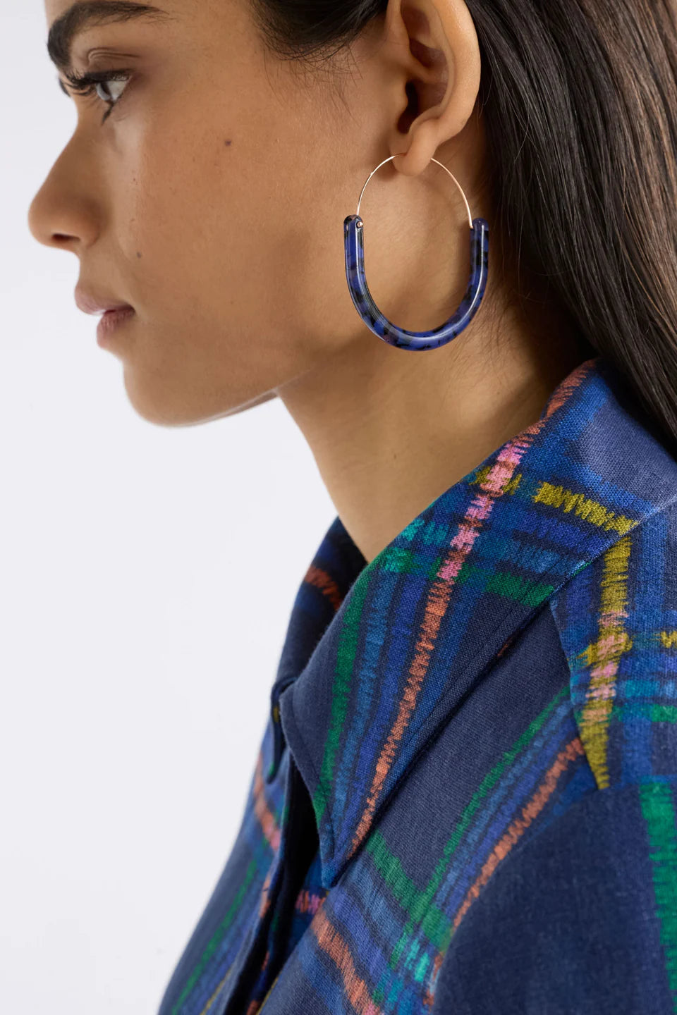 Aki - Blue Tortoiseshell Hoop Earring