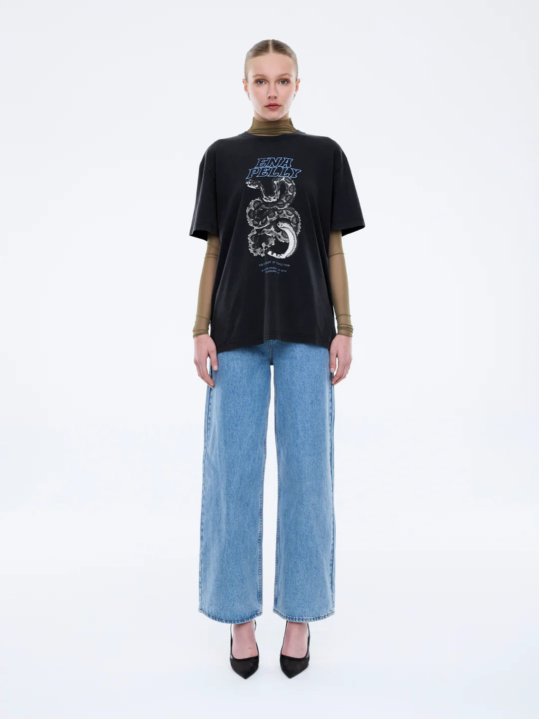 Jessie  Oversized Tee - Python