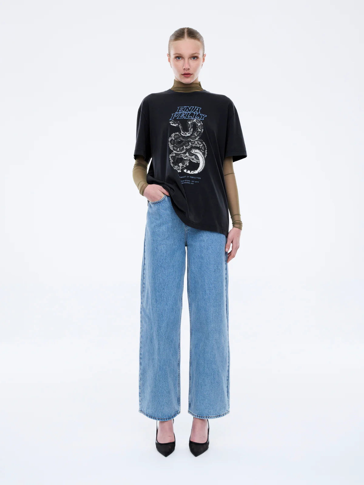 Jessie  Oversized Tee - Python