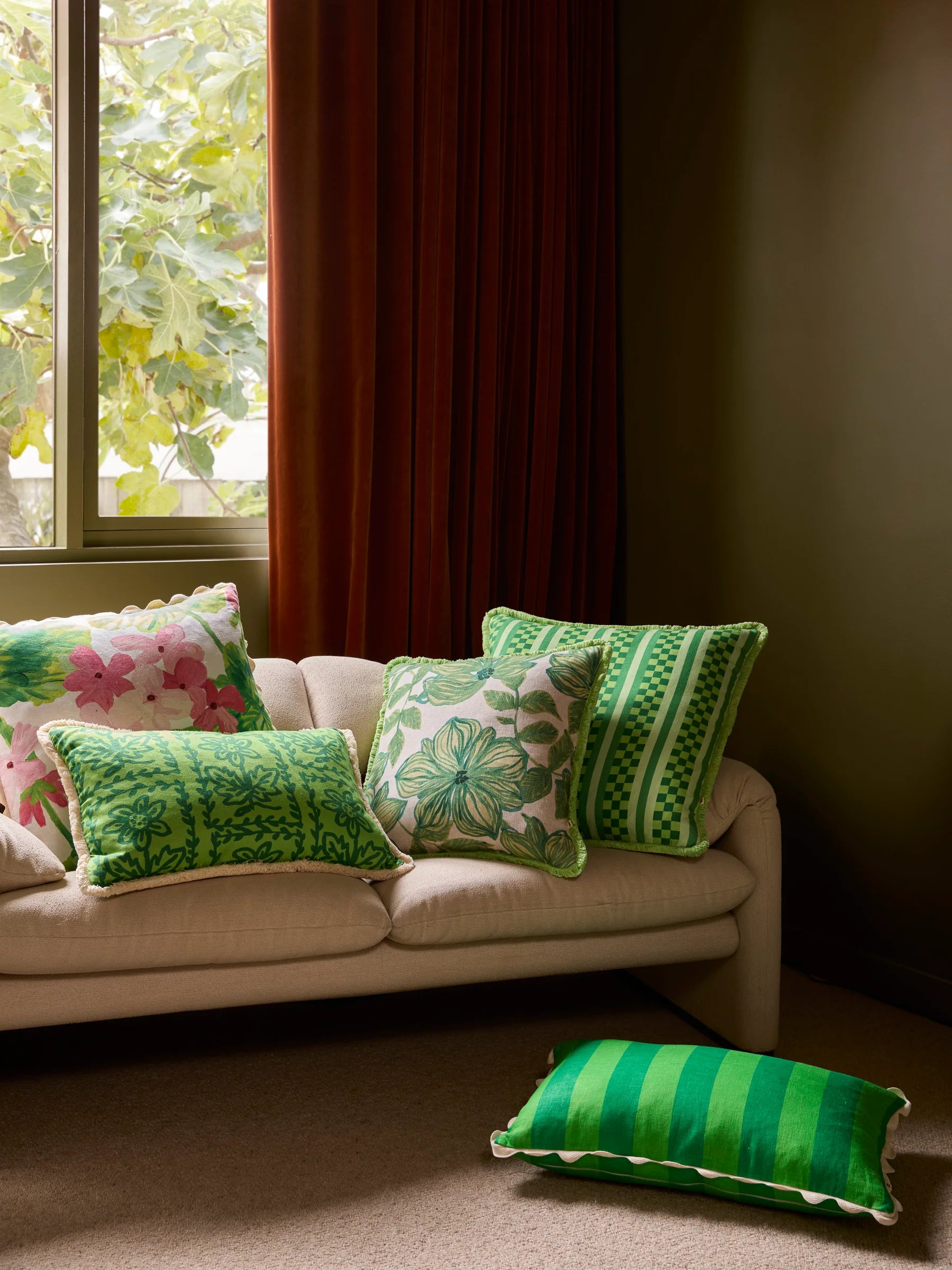 Cushion - Geranium Multi 60cm