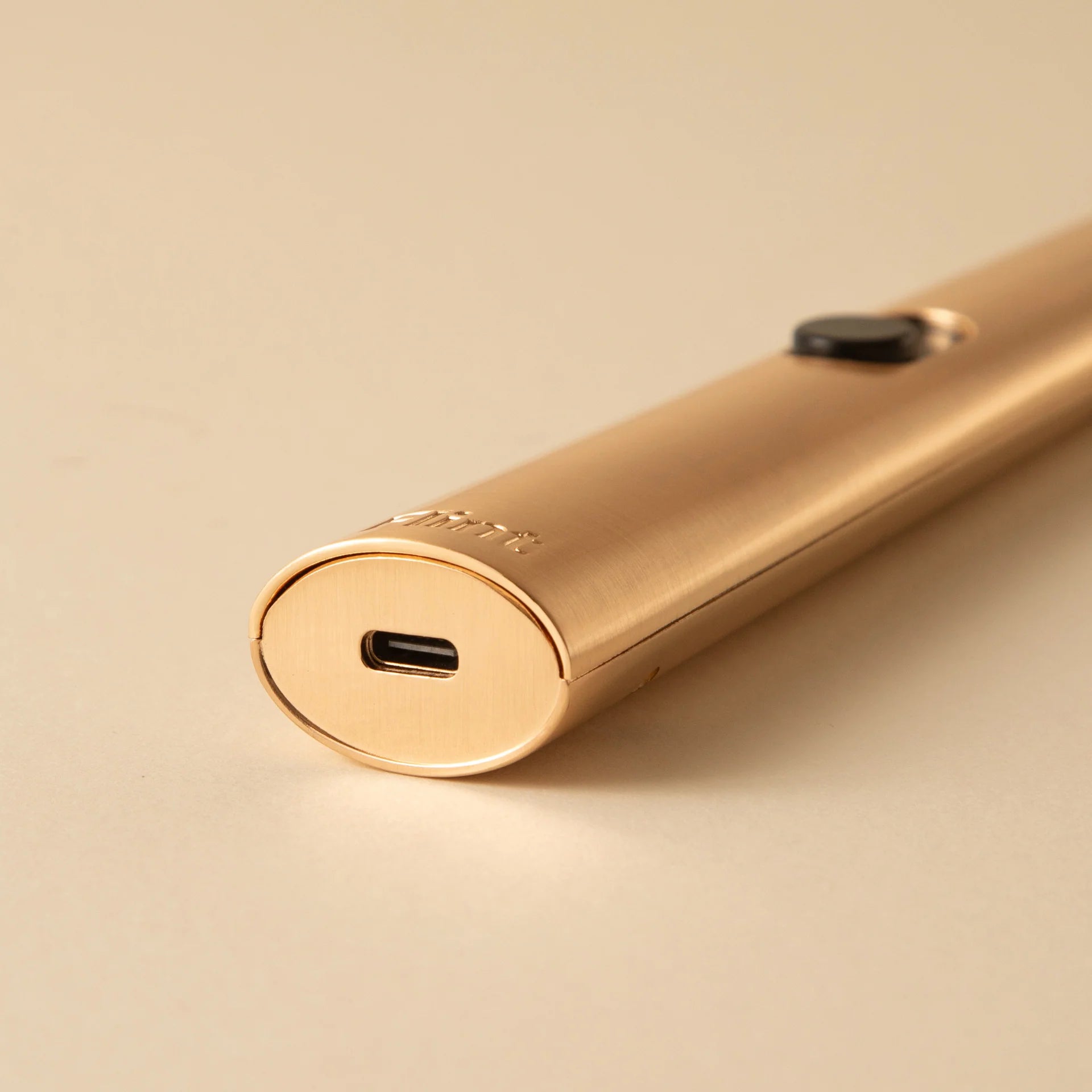 Flint - Rechargeable Lighter - Gold