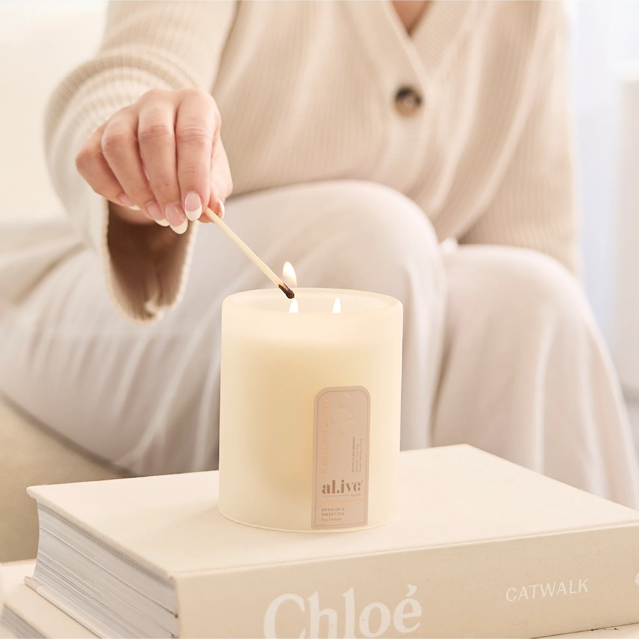Soy Candle - Apricot and Sweet Fig