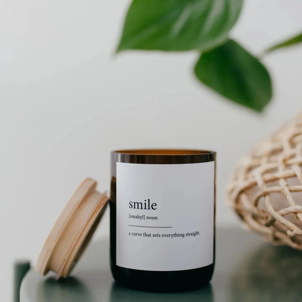The Commonfolk Candle - Smile