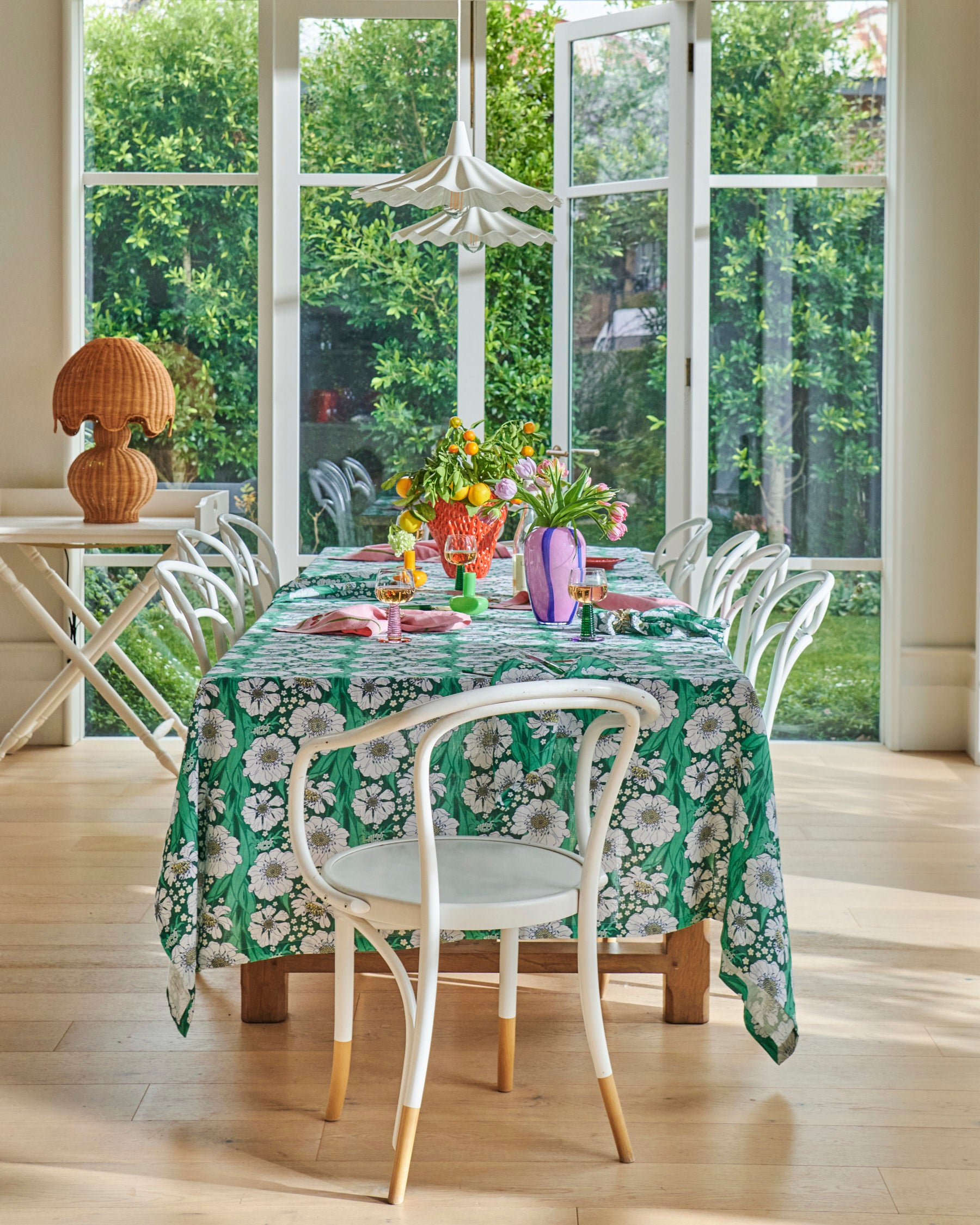 Tumbling Flowers Green Linen Tablecloth - Large Rectangle