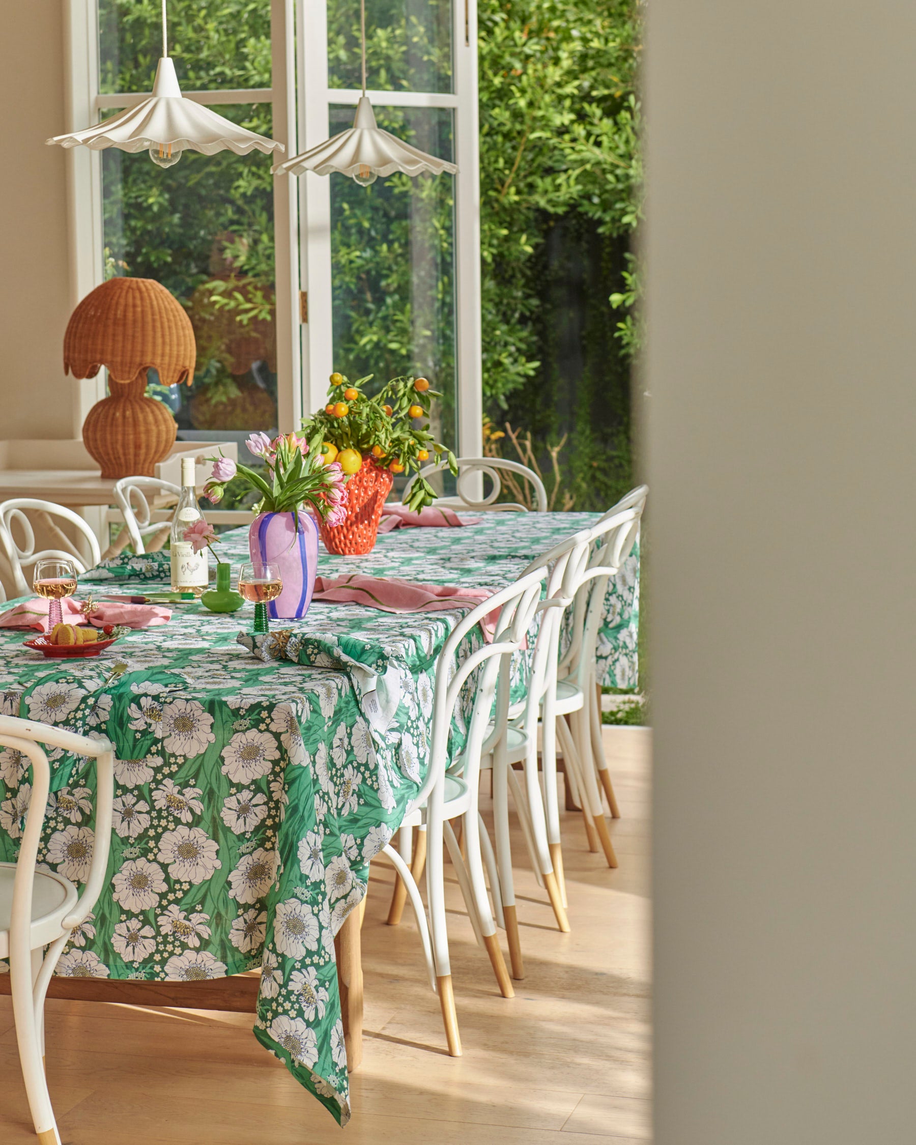 Tumbling Flowers Green Linen Tablecloth - Large Rectangle