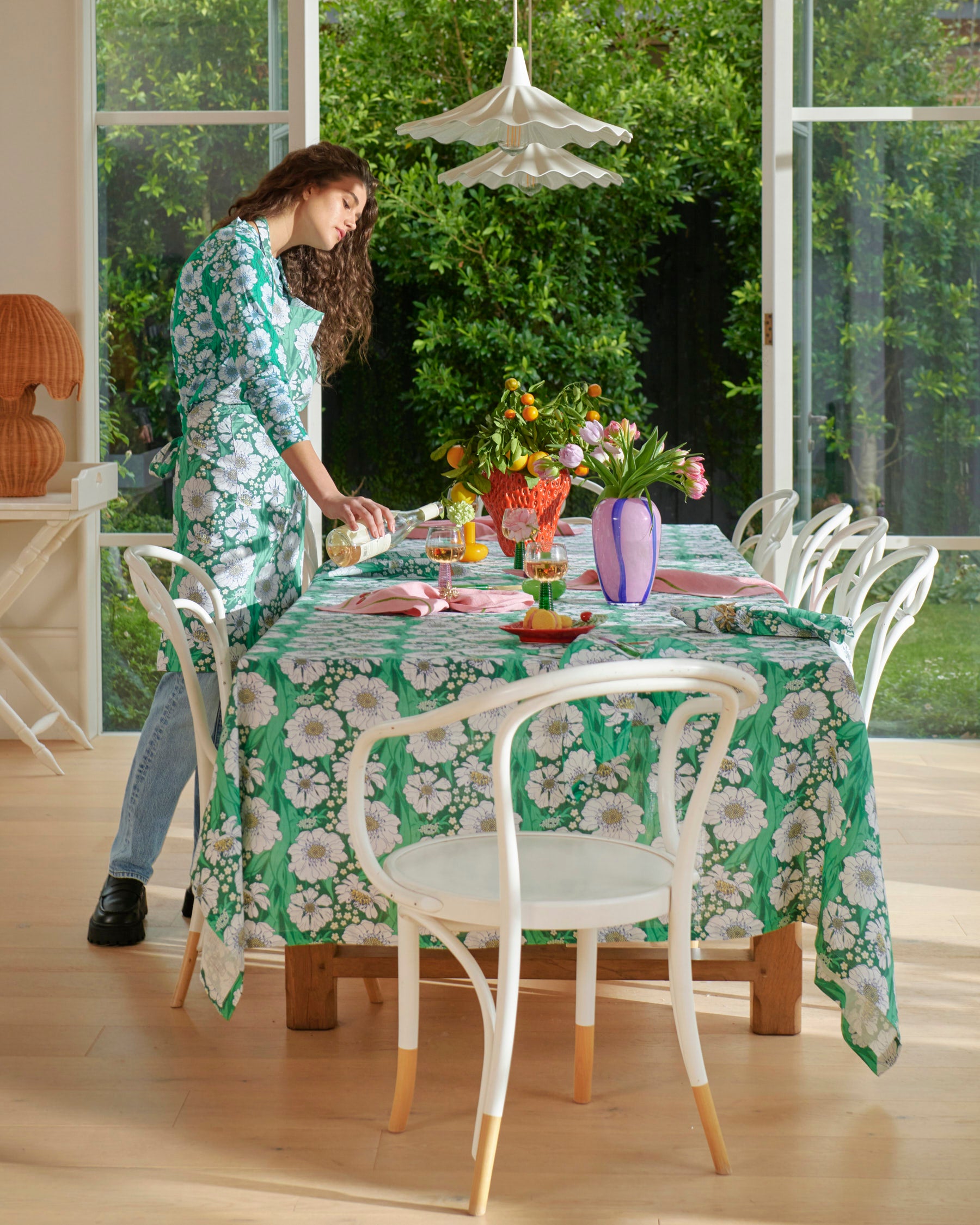 Tumbling Flowers Green Linen Tablecloth - Large Rectangle