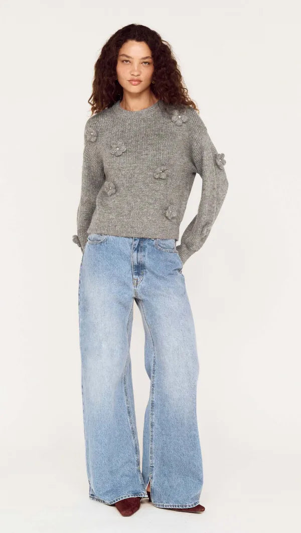 Vera Floral Applique Knit - Grey