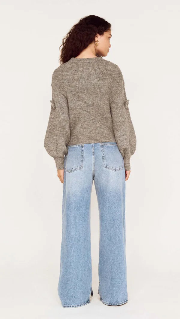 Vera Floral Applique Knit - Grey