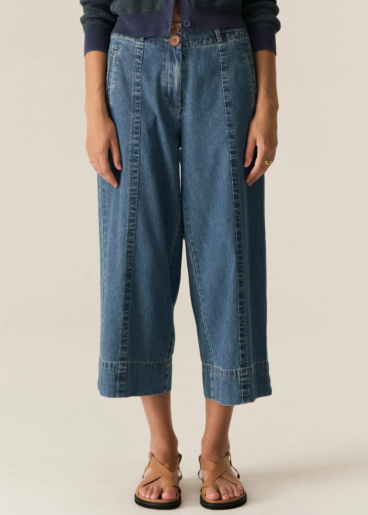 Carsen Crop Pant - Light Wash