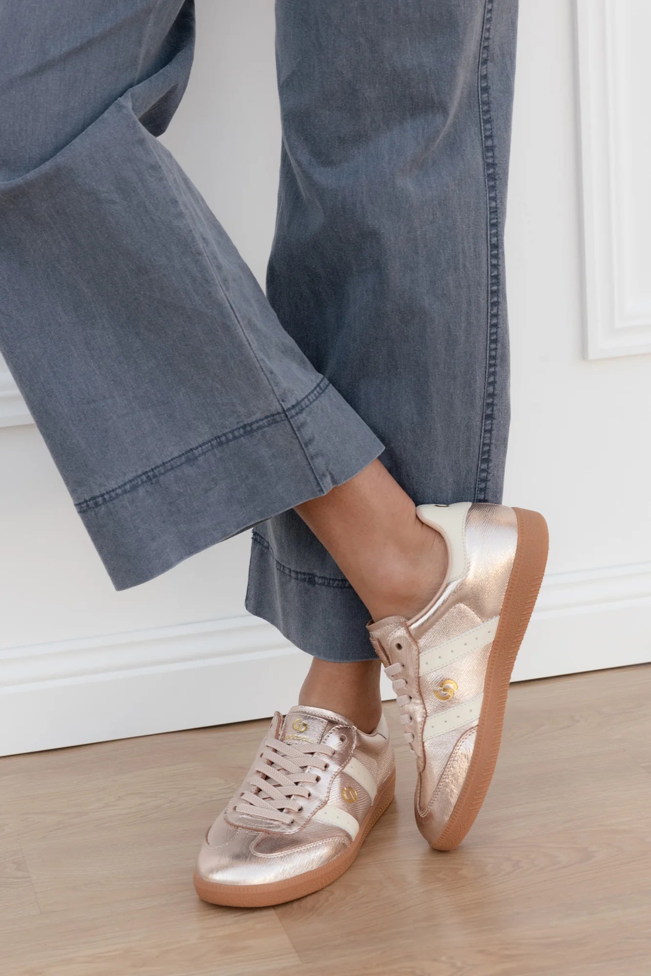2001 Parallel - Rose Gold/Ivory Metallic