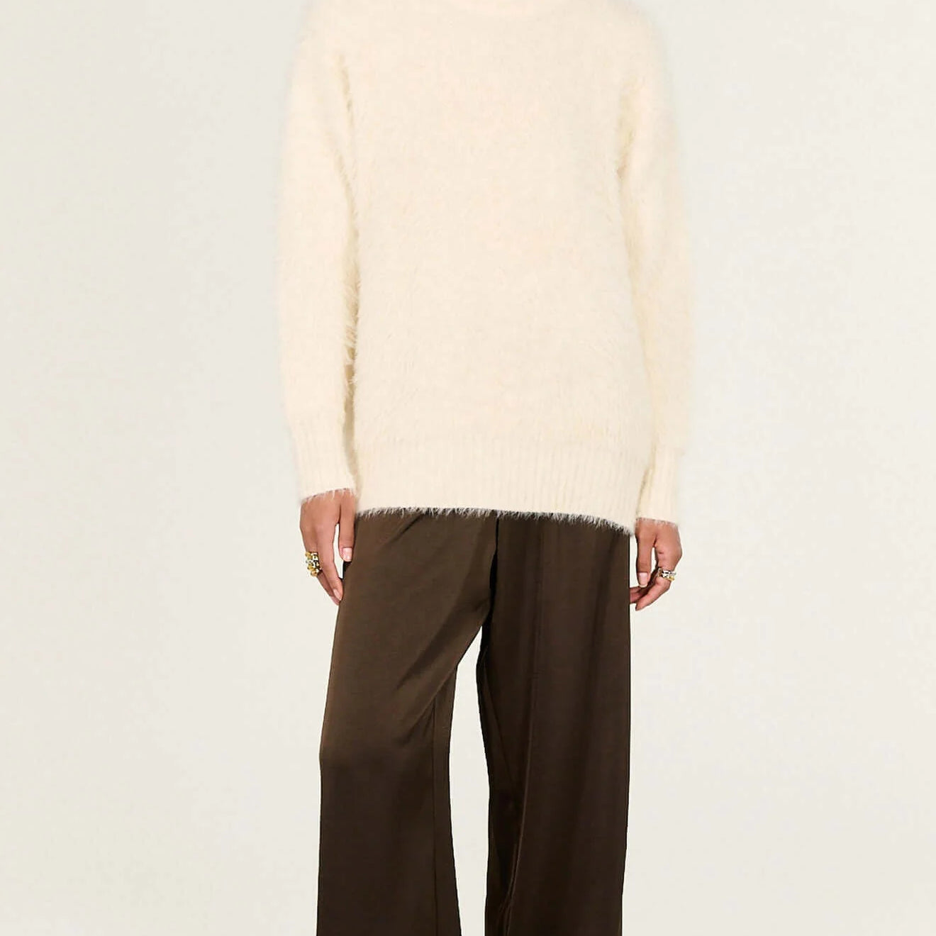 Noa Fluffy Oversize Jumper - Cream
