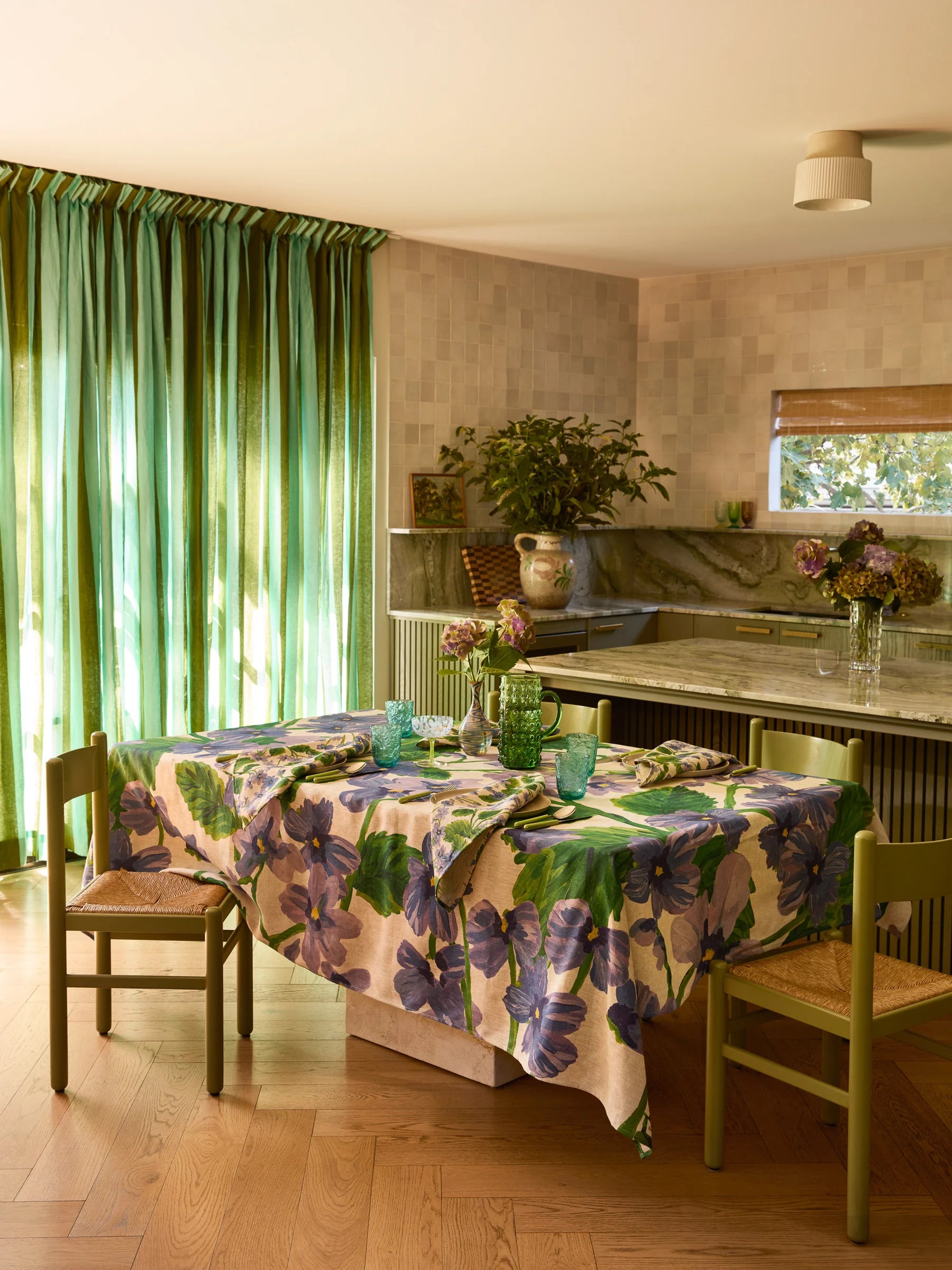 Lilas Blue Tablecloth - Medium