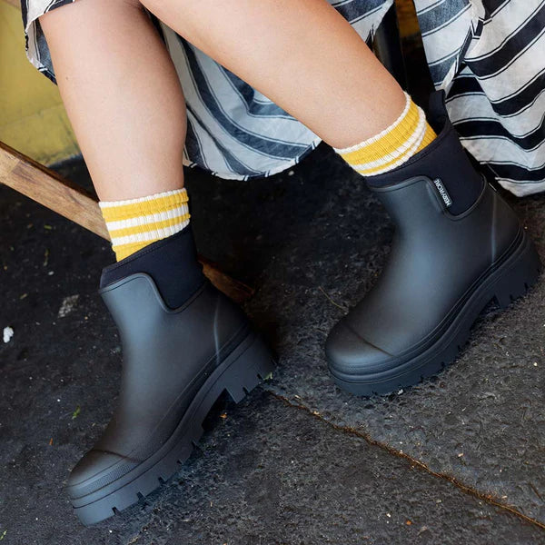 Tully Boot - Black/Black