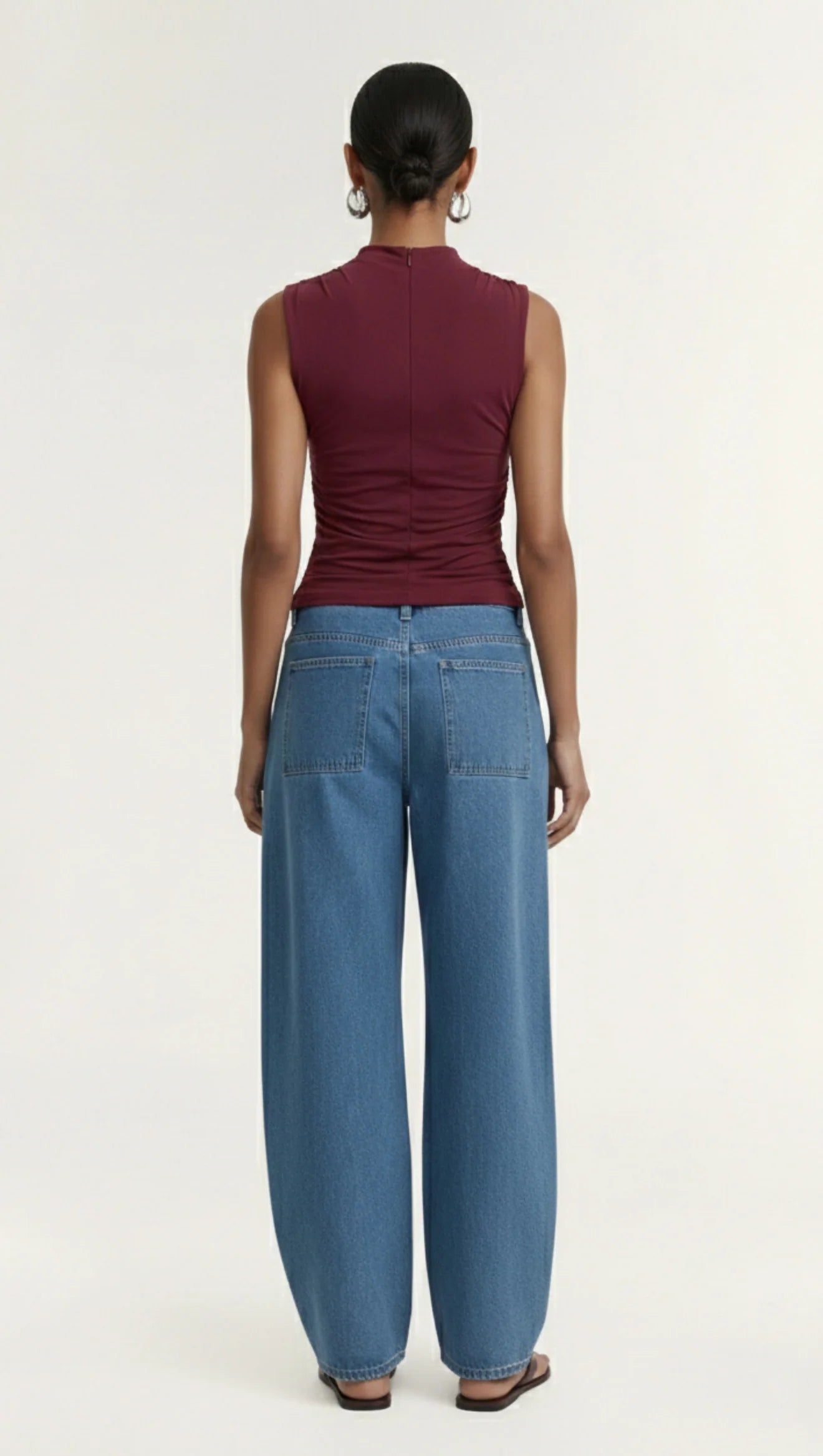 Mae Barrell Leg Jean - Mid Blue