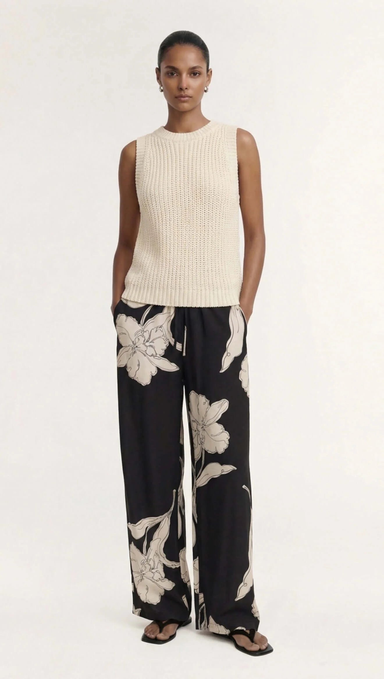 Veda Relaxed Pant - Black & Cream Floral