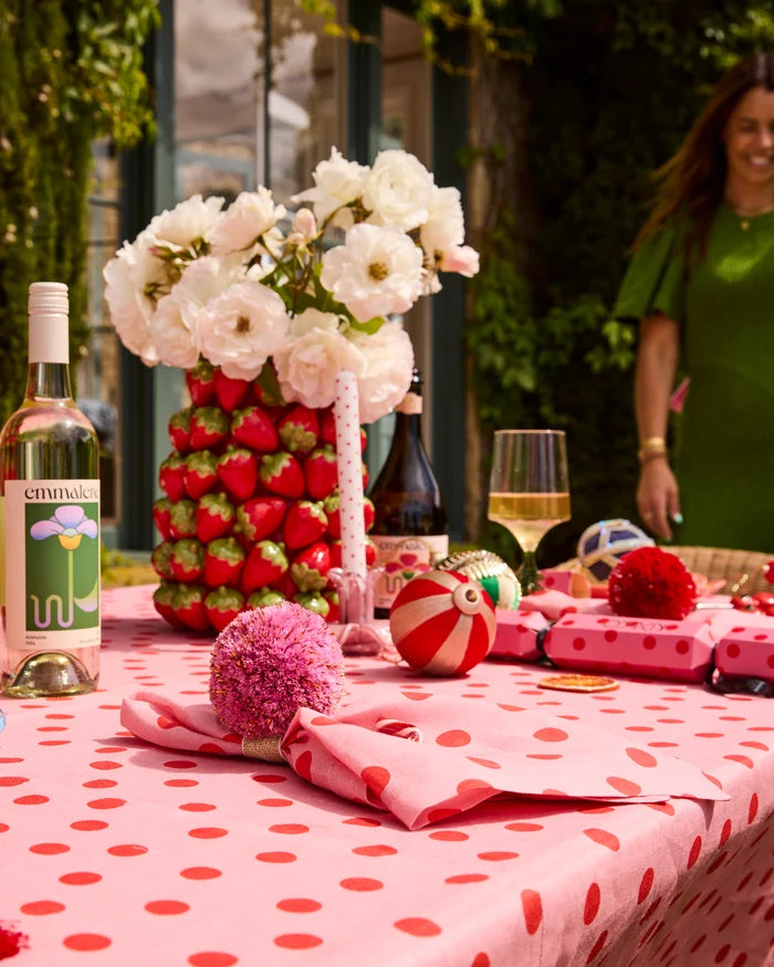 Polkadot Pink Tablecloth Rectangle - Standard