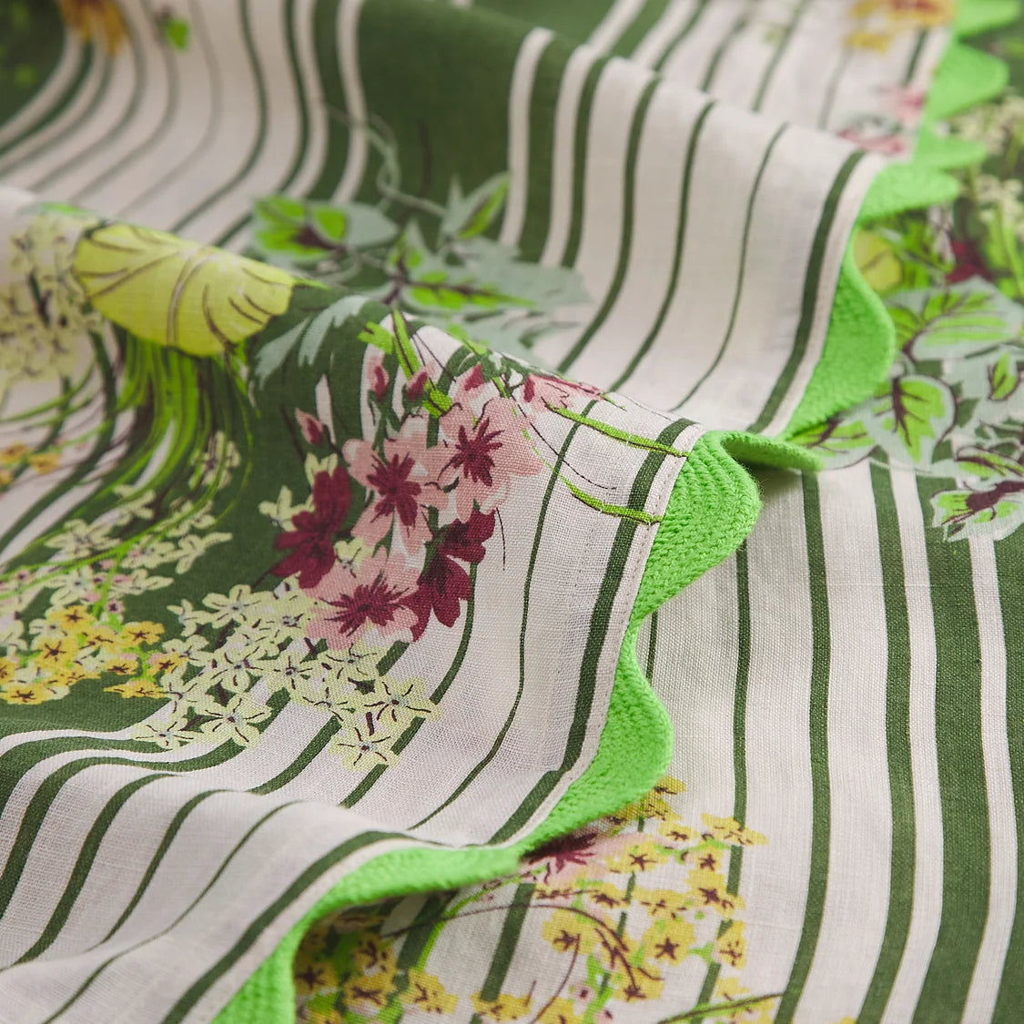 Dempsey Table Cloth - Rectangle