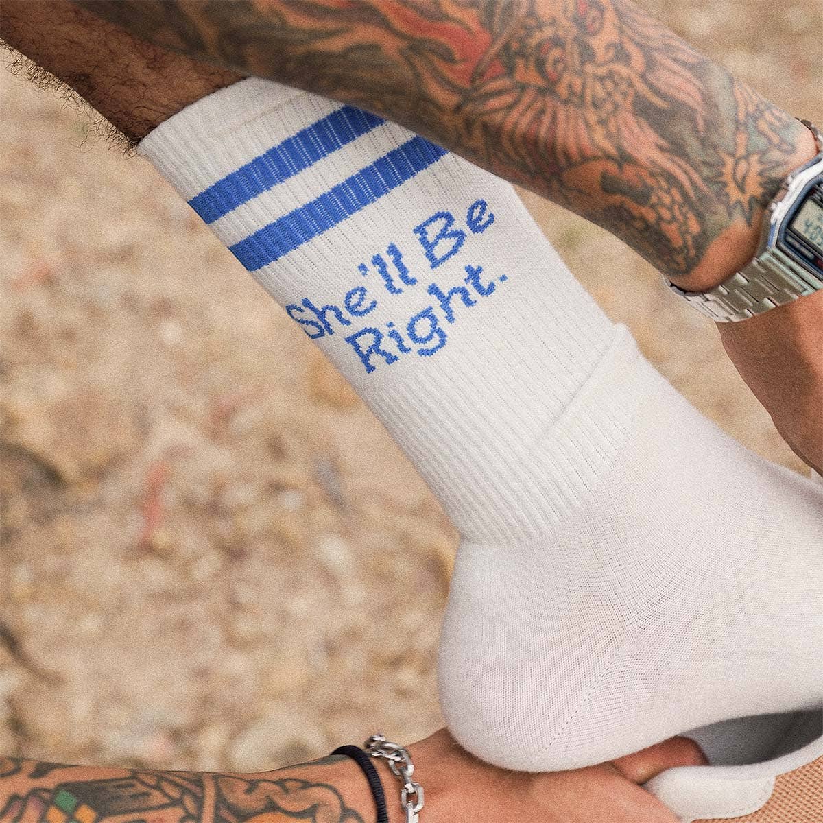 She'll Be Right Socks in White
