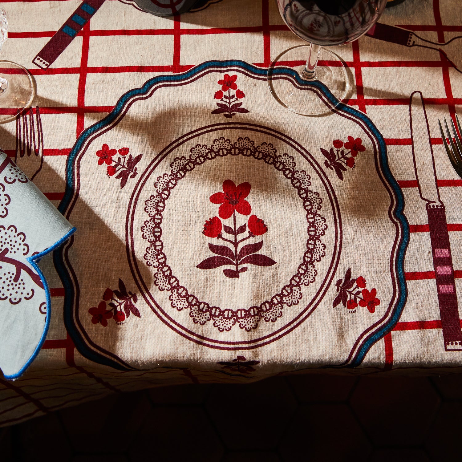 Remi Tablecloth - 160 x 240cm