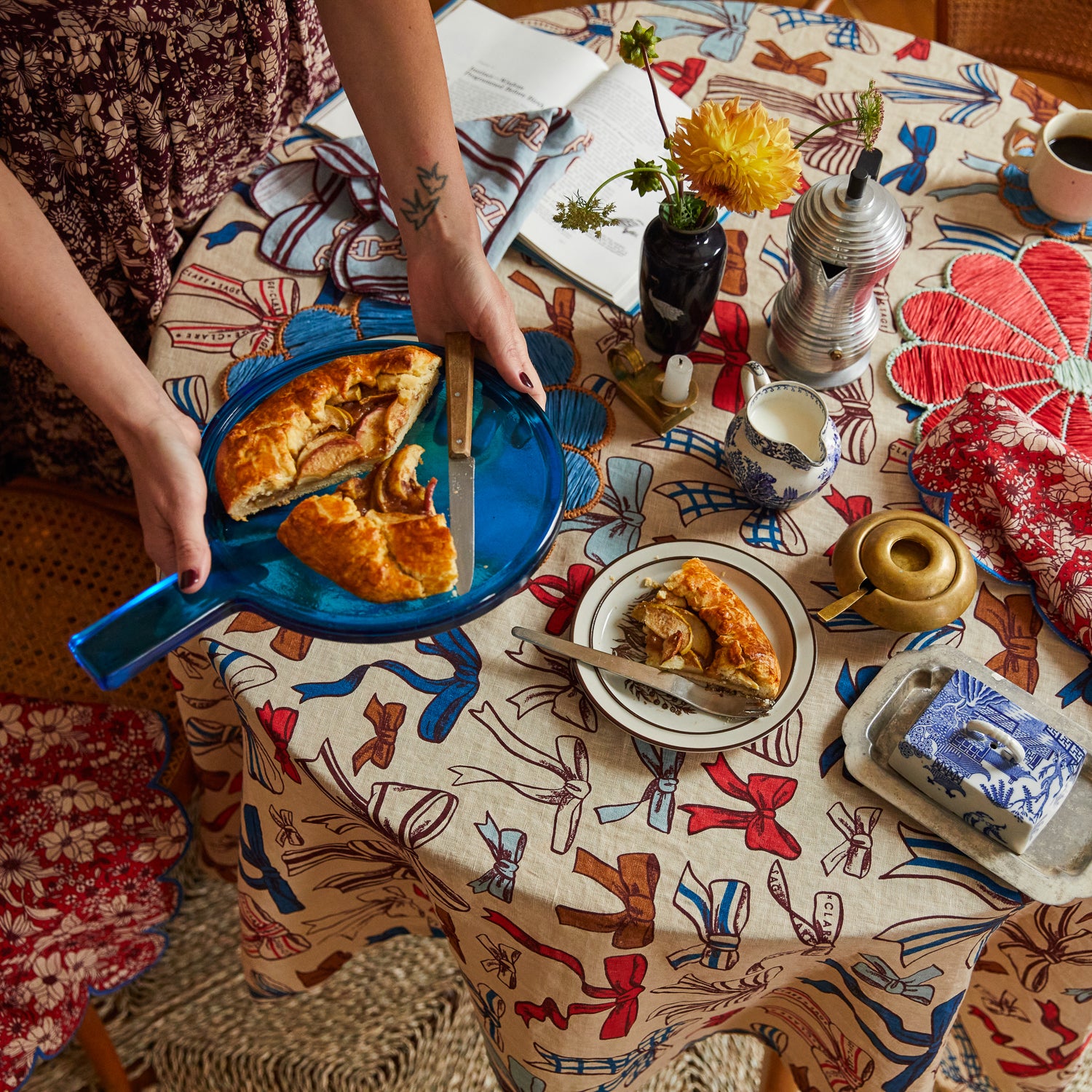 Lottie Tablecloth - Square 150 x 150cm