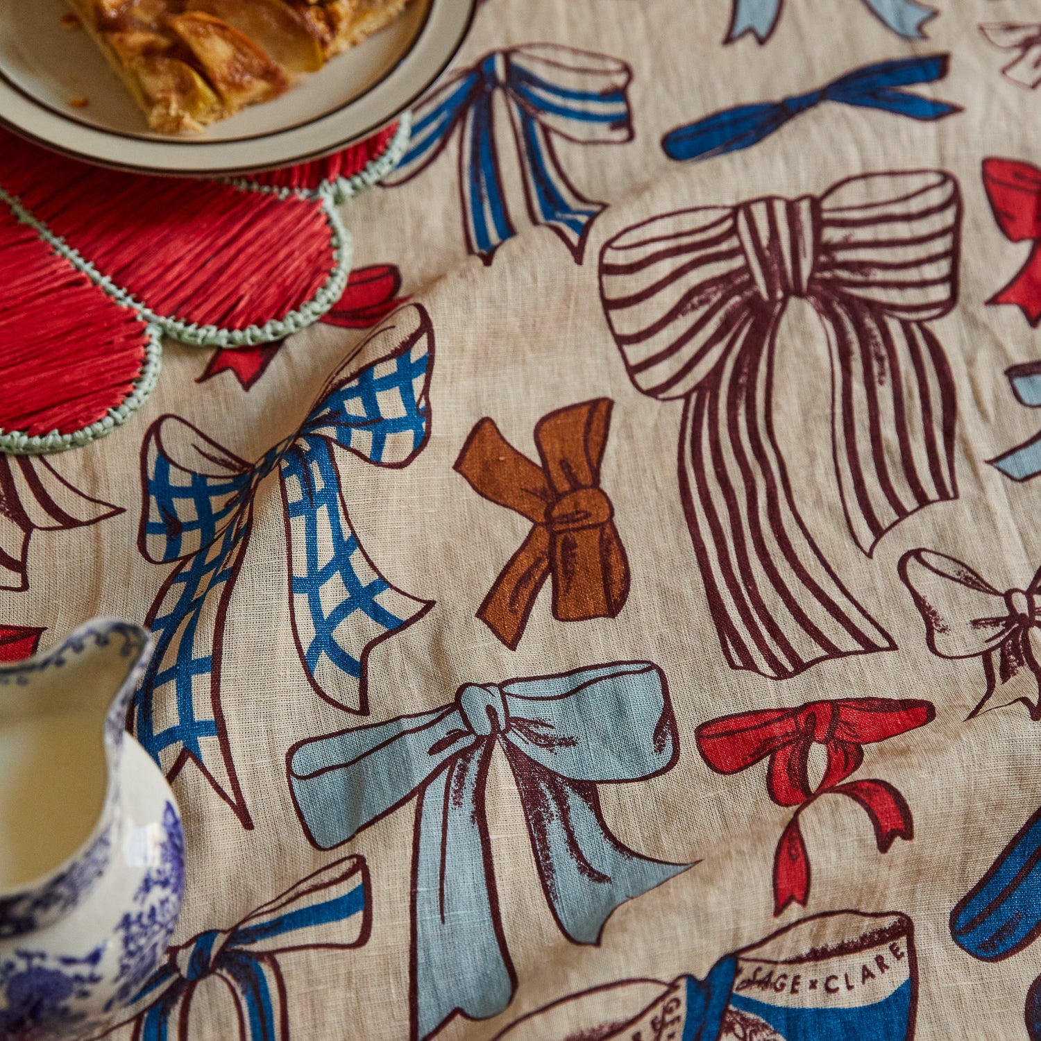Lottie Tablecloth - Square 150 x 150cm